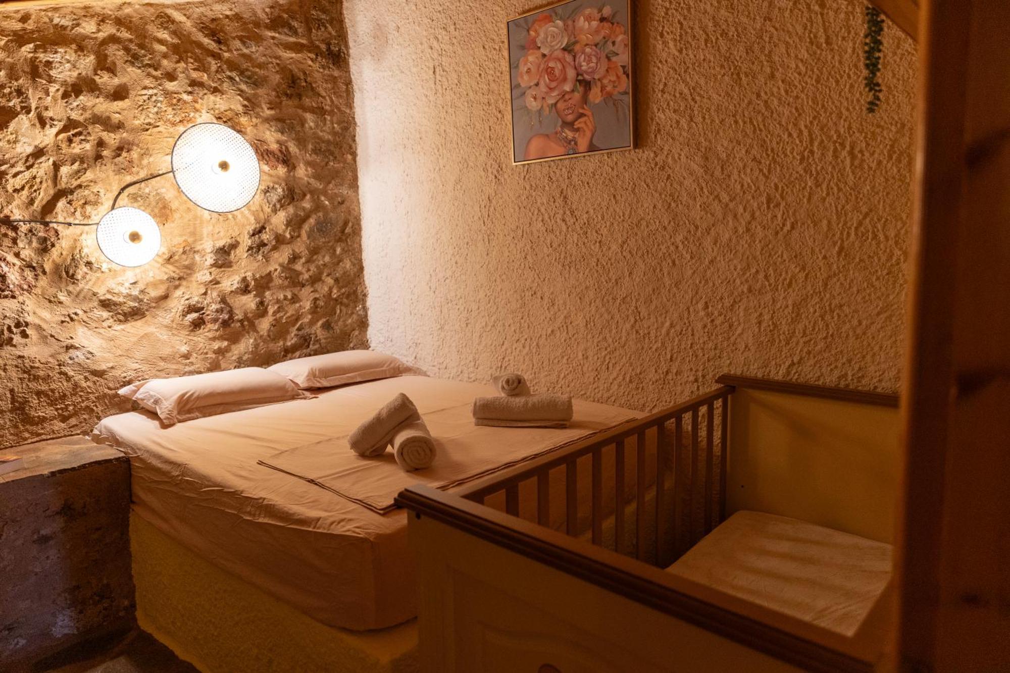 Vasiliki Cozy & Modern House Githio View Villa Bagian luar foto